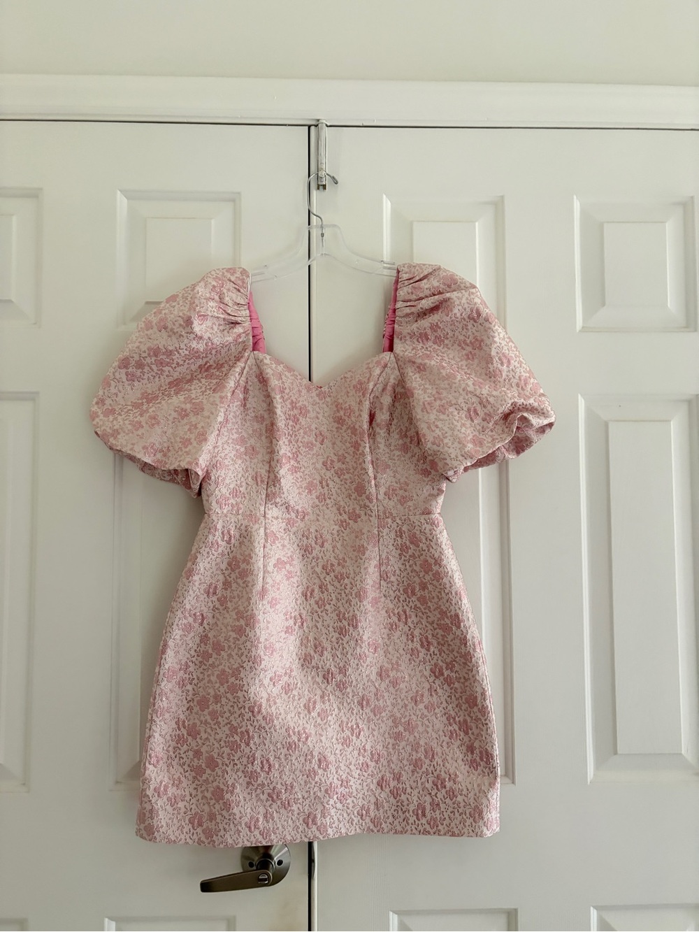 Women’s Pink Puff Sleeve Floral Dress